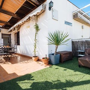 Homeyseville-Amazing Penthouse Giralda Views 8 Pax, Parking Optional
